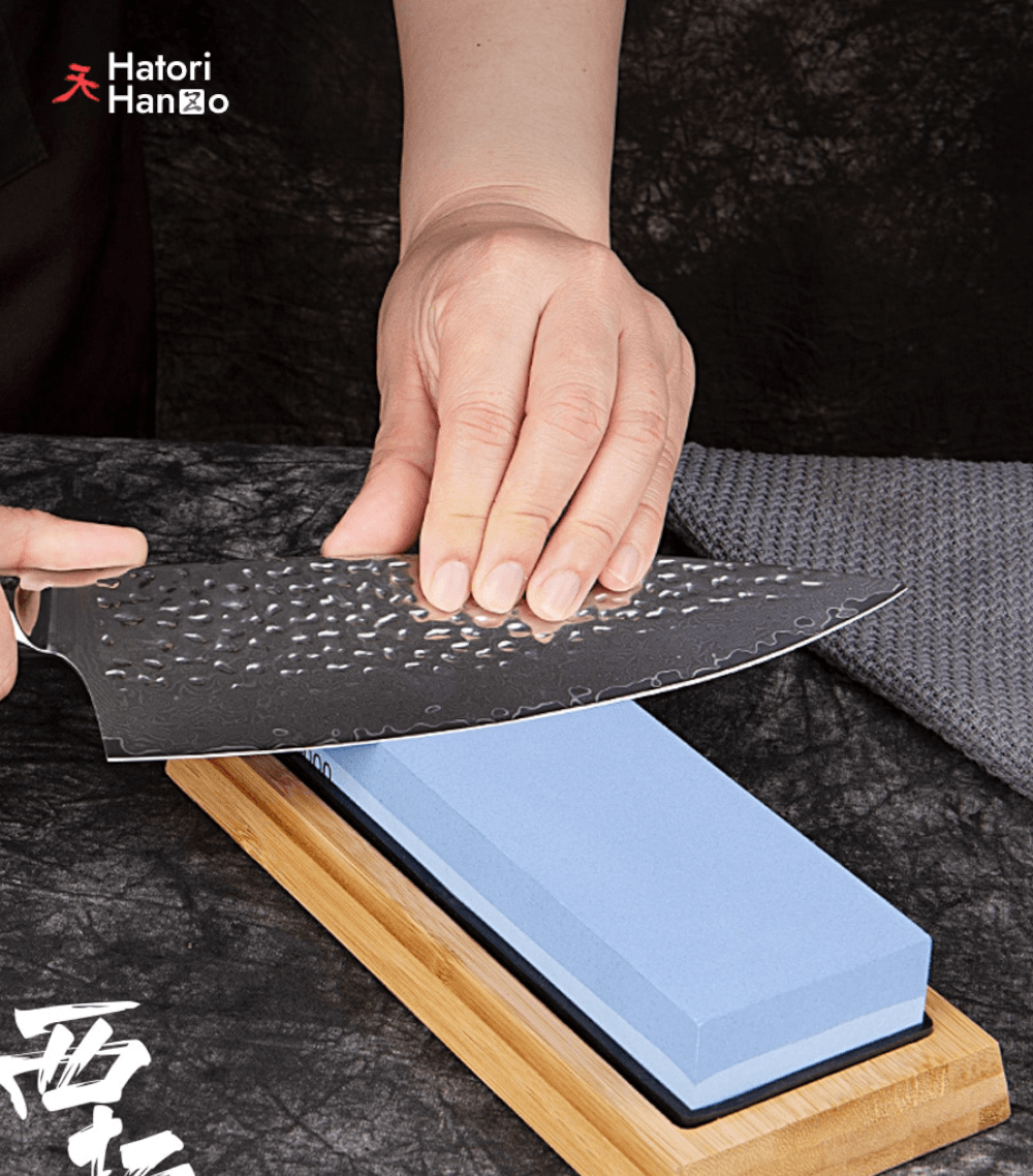 https://www.hatorihanzokitchen.com/cdn/shop/files/professional-sharpen-whetstone-for-chef-knives-closeup-full-hatori-hanzo.png?v=1689387064